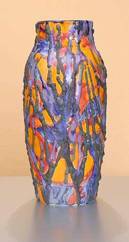 [Iridescent Pottery by Paul J. Katrich (1035)]