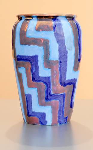 [Iridescent Pottery by Paul J. Katrich (1038)]