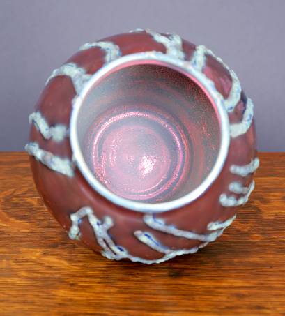 [Iridescent Pottery by Paul J. Katrich (1039)]