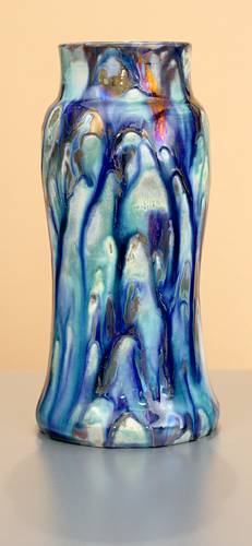 [Iridescent Pottery by Paul J. Katrich (1056)]