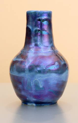 [Iridescent Pottery by Paul J. Katrich (1071)]
