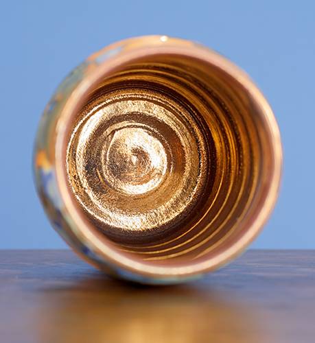 [Iridescent Pottery by Paul J. Katrich (1077)]