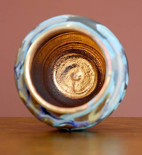 [Iridescent Pottery by Paul J. Katrich (1078)]