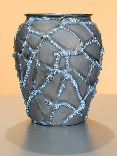 [Iridescent Pottery by Paul J. Katrich (1087)]