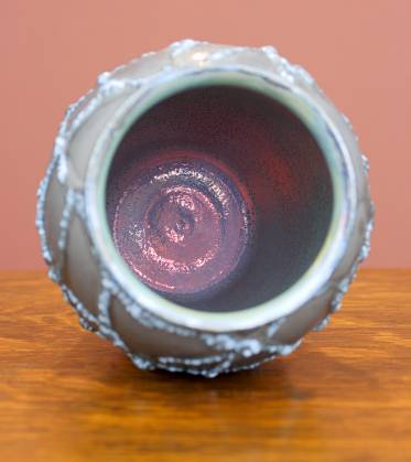[Iridescent Pottery by Paul J. Katrich (1087)]