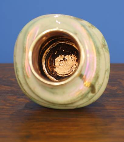 [Iridescent Pottery by Paul J. Katrich (1094)]