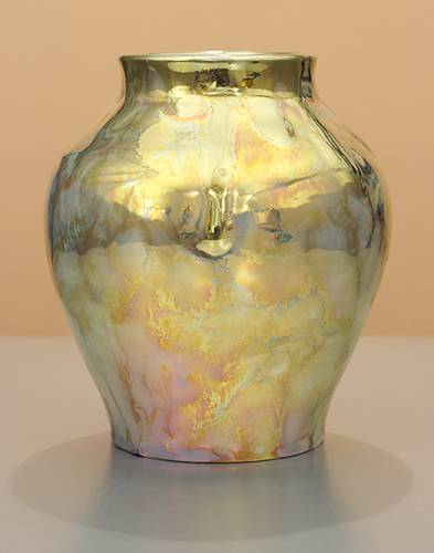 [Iridescent Pottery by Paul J. Katrich (1121)]