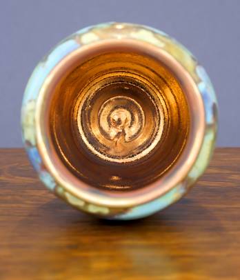 [Iridescent Pottery by Paul J. Katrich (1138)]