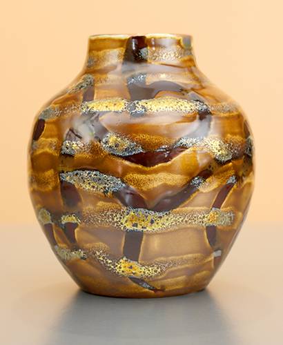 [Iridescent Pottery by Paul J. Katrich (1154)]