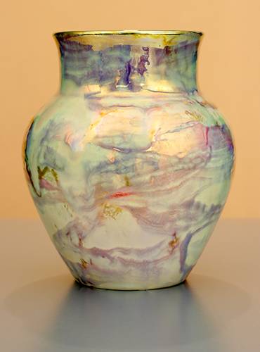 [Iridescent Pottery by Paul J. Katrich (1158)]