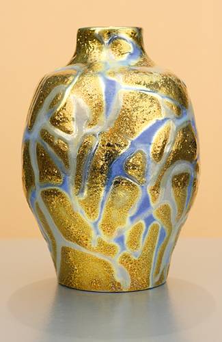 [Iridescent Pottery by Paul J. Katrich (1170)]