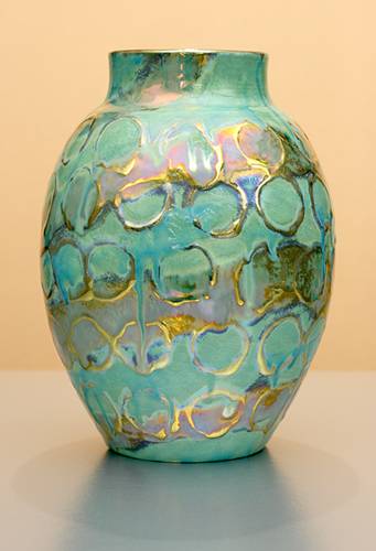 [Iridescent Pottery by Paul J. Katrich (1176)]