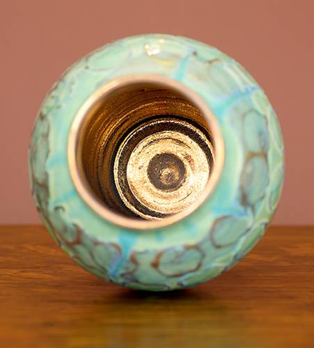 [Iridescent Pottery by Paul J. Katrich (1176)]