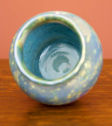 [Iridescent Pottery by Paul J. Katrich (1184)]