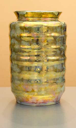 [Iridescent Pottery by Paul J. Katrich (1211)]