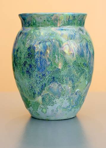 [Iridescent Pottery by Paul J. Katrich (1228)]