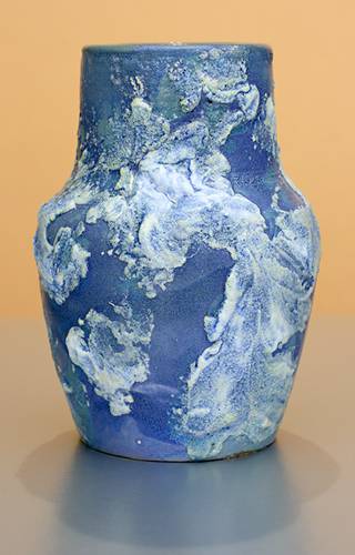 [Iridescent Pottery by Paul J. Katrich (1239)]