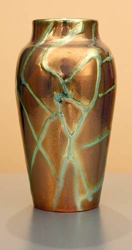 [Iridescent Pottery by Paul J. Katrich (1240)]