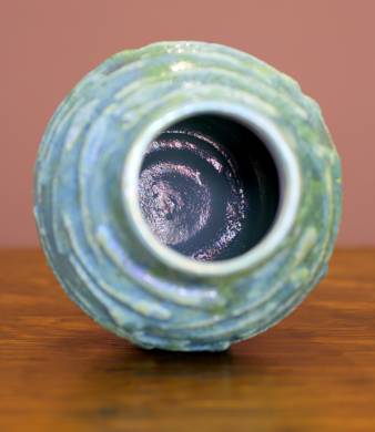 [Iridescent Pottery by Paul J. Katrich (1241)]