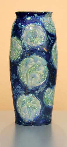 [Iridescent Pottery by Paul J. Katrich (1245)]