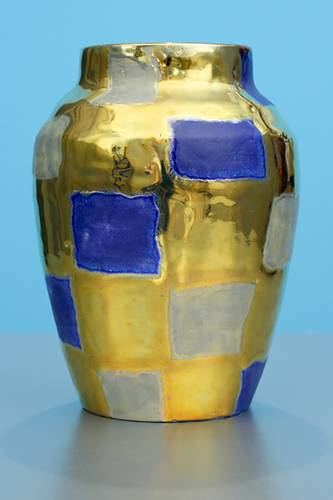 [Iridescent Pottery by Paul J. Katrich (1247)]