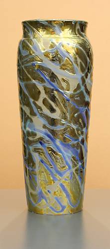 [Iridescent Pottery by Paul J. Katrich (1250)]