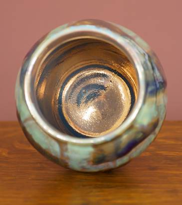 [Iridescent Pottery by Paul J. Katrich (1280)]