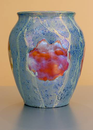 [Iridescent Pottery by Paul J. Katrich (1284)]