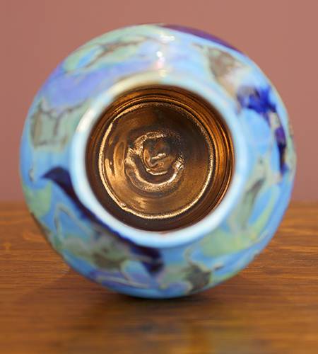 [Iridescent Pottery by Paul J. Katrich (1301)]