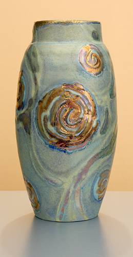 [Iridescent Pottery by Paul J. Katrich (1305)]