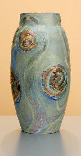 [Iridescent Pottery by Paul J. Katrich (1305)]