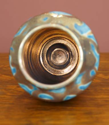 [Iridescent Pottery by Paul J. Katrich (1326)]