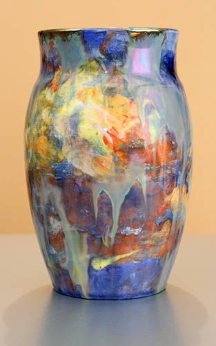 [Iridescent Pottery by Paul J. Katrich (1337)]