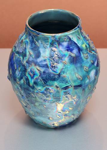 [Iridescent Pottery by Paul J. Katrich (1370)]