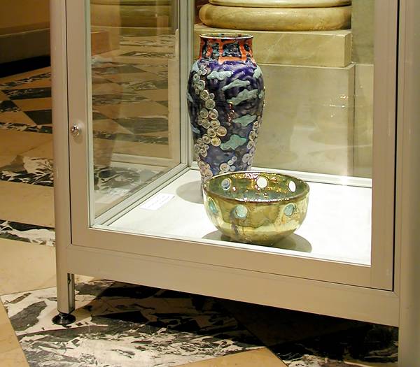 [Katrich Luster Pottery in Contemporary Exhibition, National Academy Museum, 2006]