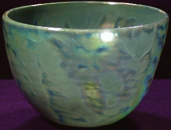 [Iridescent Vessel by Paul J. Katrich (RLBGRBL4)]